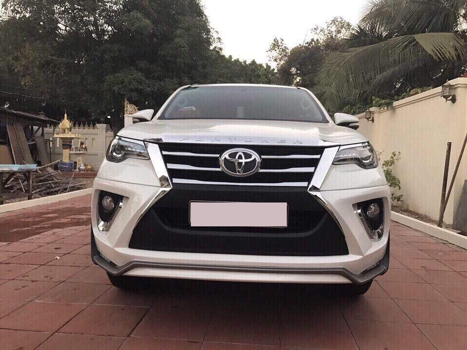 ĐỘ BODY KIT FORTUNER 2017 MẪU LEXUS